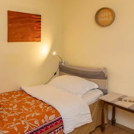 Πανσιόν Blue Wave