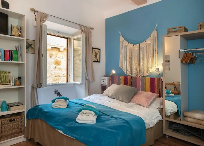 블루 웨이브 게스트하우스